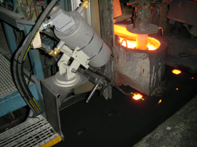 Colada presspour Euro-Equip
